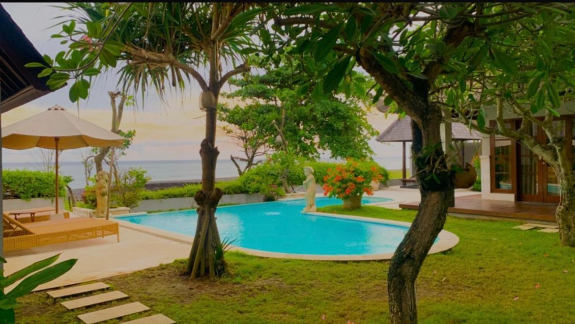The Secret Spot Villas Kusamba Exterior photo